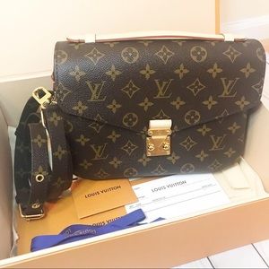 SOLD❌ BRAND NEW LOUIS VUITTON POCHETTE METIS